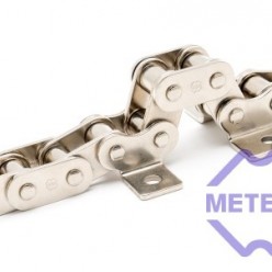 Roller chains with bent attachments